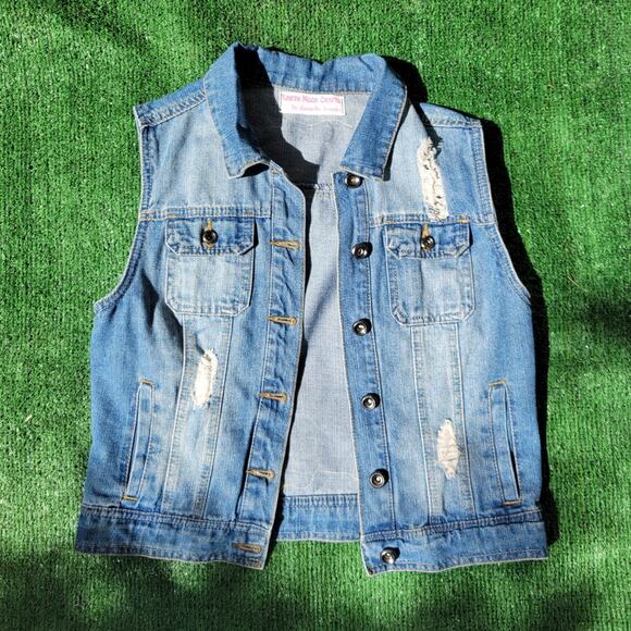 Upcycled Ladies Sz Large Jean/ Denim Vest - Picture 4 of 7